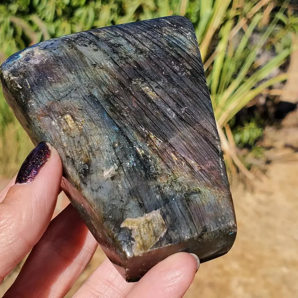 Labradorite 